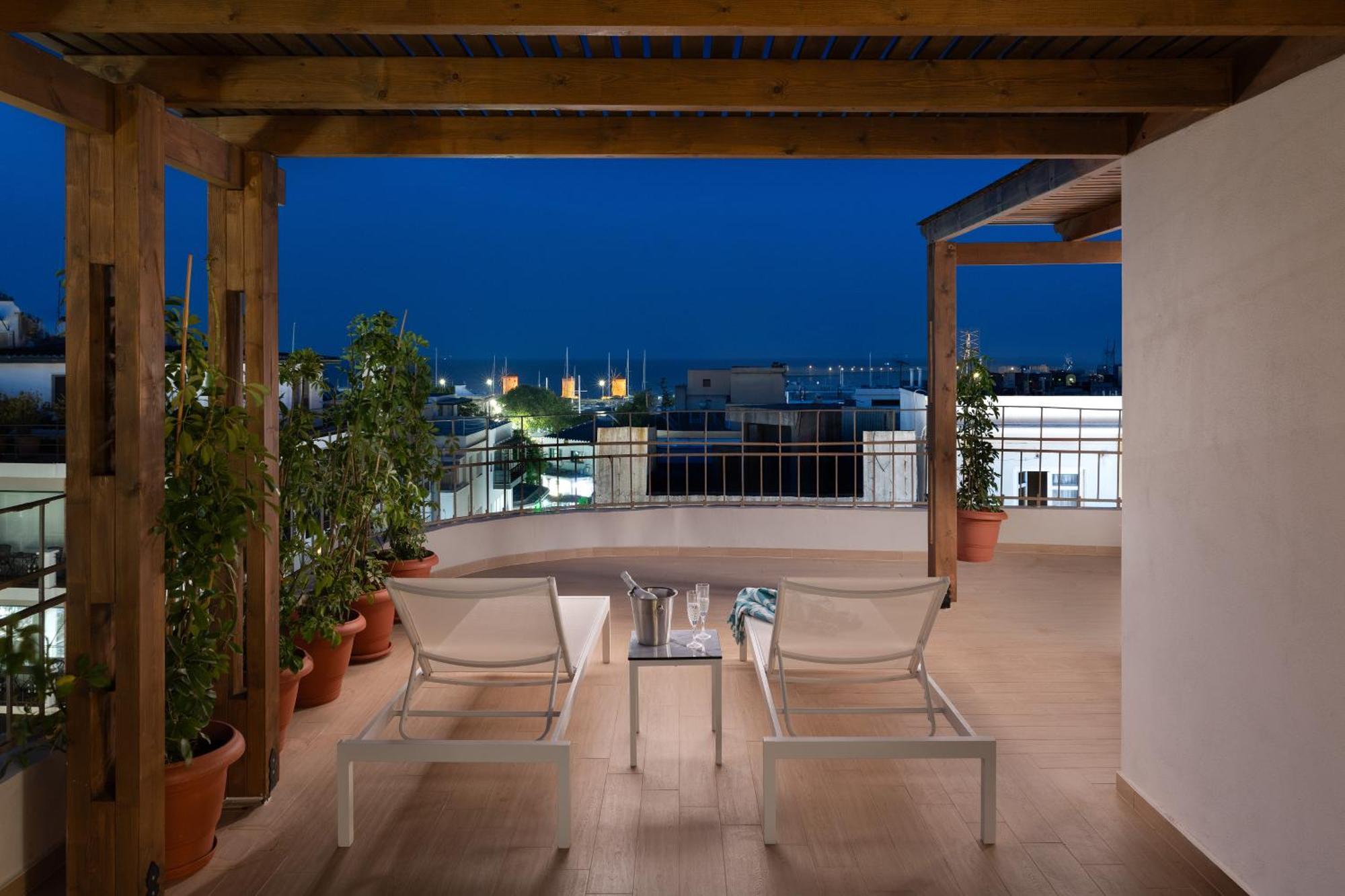 The 12th - Penthouse Apartment Rhodes City